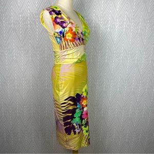 FUZZI Yellow Floral Graphic V Neck Sleeveless Sheath Knee Midi Dress